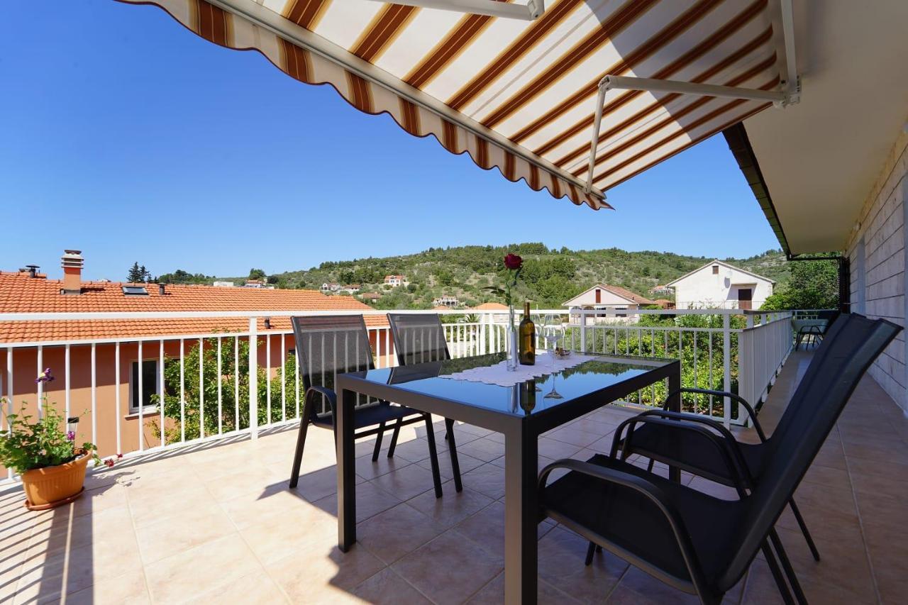 Apartman Tessa Vela Luka Esterno foto