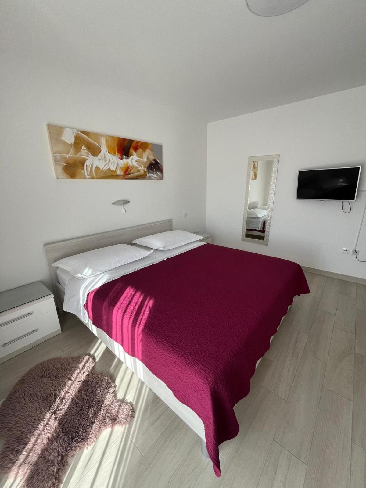 Apartman Tessa Vela Luka Esterno foto
